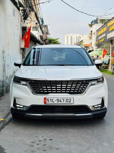 Kia Carnival 2022 2.2 Signature Trắng