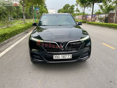 Xe VinFast Lux SA 2.0 Premium 2.0 AT 2020