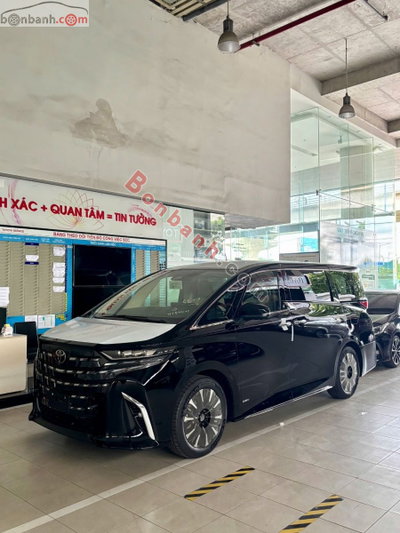 Xe Toyota Alphard HEV 2.5 AT 2026