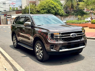 Xe Ford Everest Titanium 2.0L 4x2 AT 2025