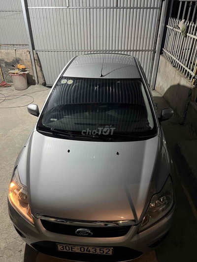 Ford Focus 2010 Hatchback Bạc