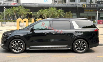 Xe Kia Carnival Signature 2.2D 2022