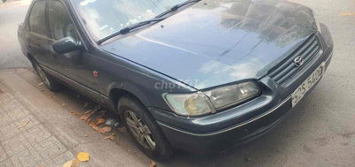 Toyota Camry 2000 Xanh đậm