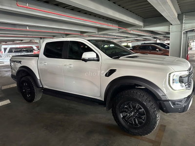 Ford Raptor 2024 4x4 Trắng, bảo hành 2027, vay 75%
