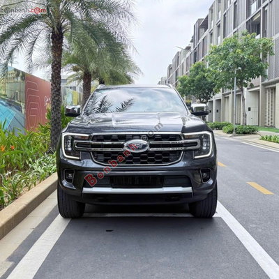 Xe Ford Everest Titanium 2.0L 4x2 AT 2022