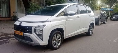 Hyundai Stargazer 2024 43000 km Trắng