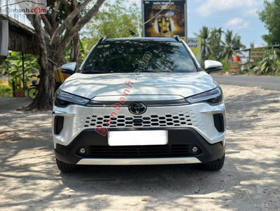 Xe Toyota Corolla Cross 1.8V 2025