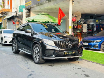 Mercedes-Benz GLE 400 4 Matic Model 2017