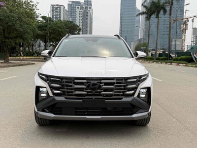 CẦN BÁN HUYNDAI TUCSON 1.6tubo 2/2026 SIÊU LƯỚT