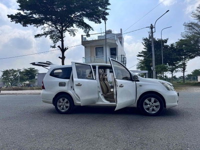 Nissan Livina 2012 - 29 km