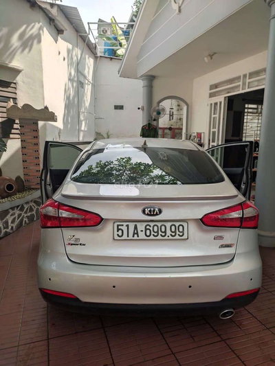 Kia K3 2013 2.0 130.000 km Bạc