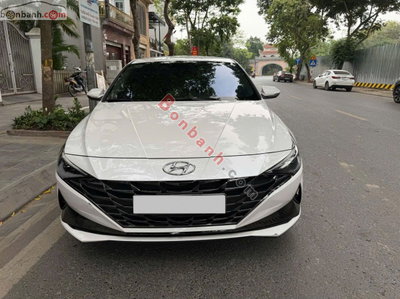 Xe Hyundai Elantra 1.6 AT Đặc biệt 2023