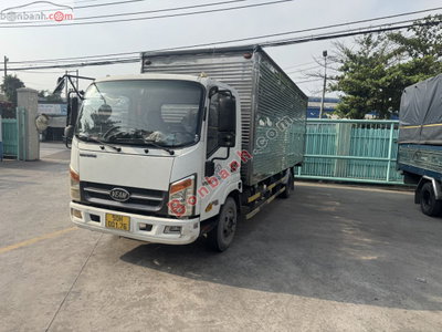 Xe Isuzu 260-1 2020