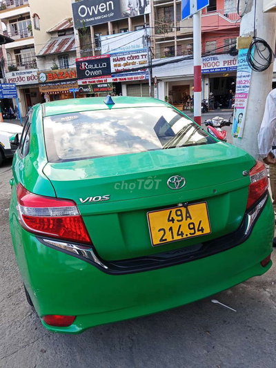 Toyota Vios 2018 330.000 km Xanh lá