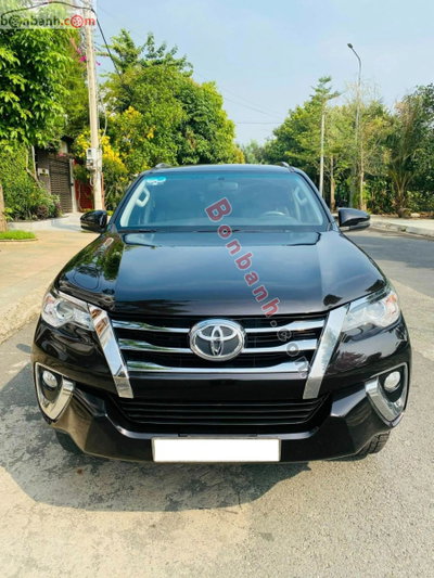 Xe Toyota Fortuner 2.7V 4x2 AT 2019