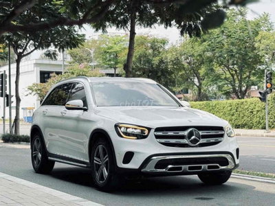 Mercedes GLC200 V1 2022 30.000 km Trắng