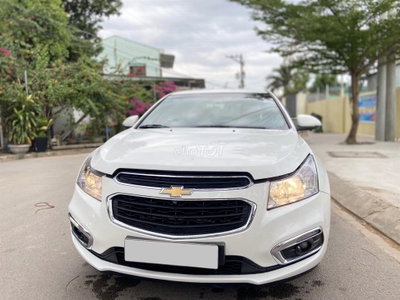 Bán xe Cruze 2015 bản LTZ màu trắng còn mới ken.