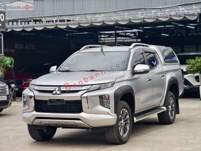 Xe Mitsubishi Triton 4x4 AT Mivec Premium 2019