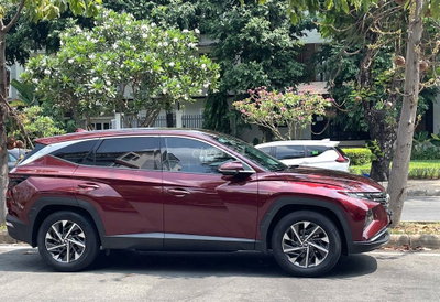 Tucson 2023 2.0 AT, xe đẹp, 27.000km, chính chủ