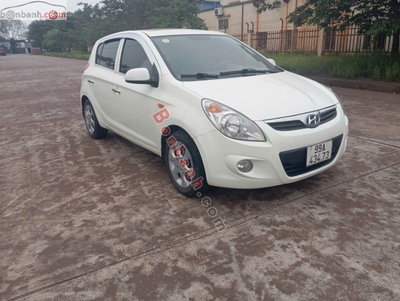 Xe Hyundai i20 1.4 AT 2012