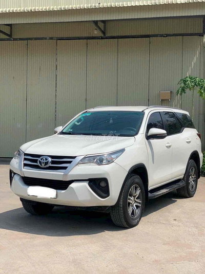 Toyota Fortuner 2017 số sàn máy dầu