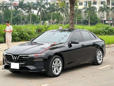 Xe VinFast Lux A 2.0 Base 2.0 AT 2021