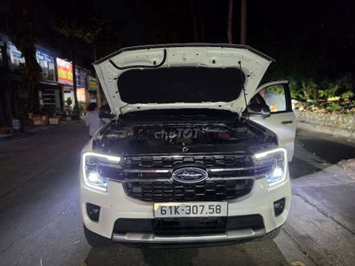 Ford Everest 2023 2.0 Biturrbo 4x4 Trắng