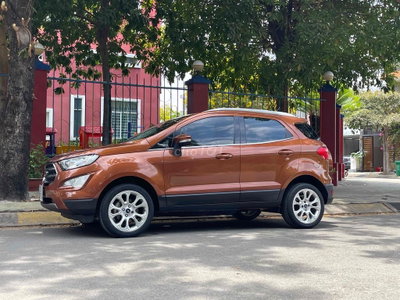 Nhà cần bán Ford Ecosport Titanium bản cao nhất