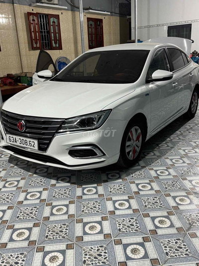 MG MG5 1.5L MT 2025 Trắng 29904 km