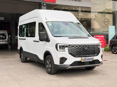 Ford Transit Premium 2025 Trắng, vay NH 65%