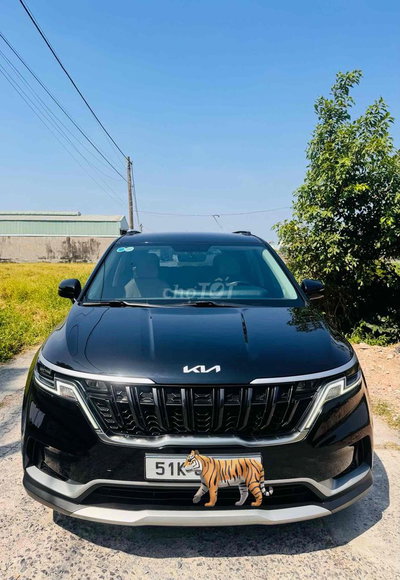 Kia Carnival Luxury 2023 Đen 54000 km
