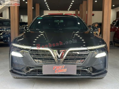 Xe VinFast Lux A 2.0 Base 2.0 AT 2021
