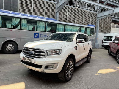 Everest Titanium 4x2 2019 odo 50.000km