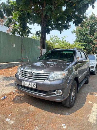 Toyota Fortuner 2013 2.7 AT 4x2 Xám