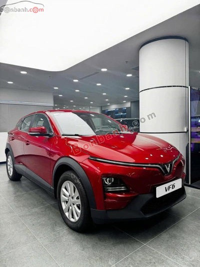 Xe VinFast VF6 Eco 2026