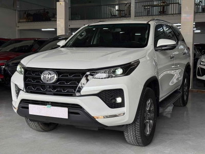 Toyota Fortuner 2022 Trắng 62.000 km