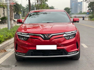 Xe VinFast VF8 Eco AWD 2024