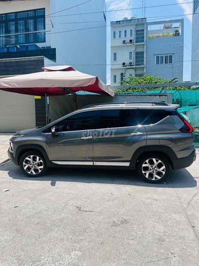 Mitsubishi Xpander Cross 2023 chín chủ