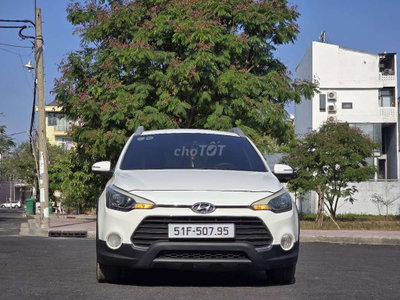 HYUNDAI I20 SX 2015 AT 87000KM BẢO HÀNH 1 NĂM