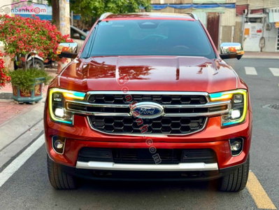 Xe Ford Everest Titanium Plus 2.0L 4x4 AT 2022