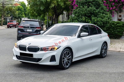 Xe BMW 3 Series 320i Sport Line 2024