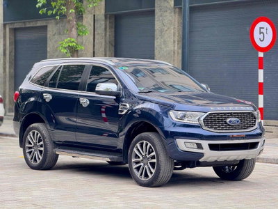 Ford Everest 7 chỗ Xanh