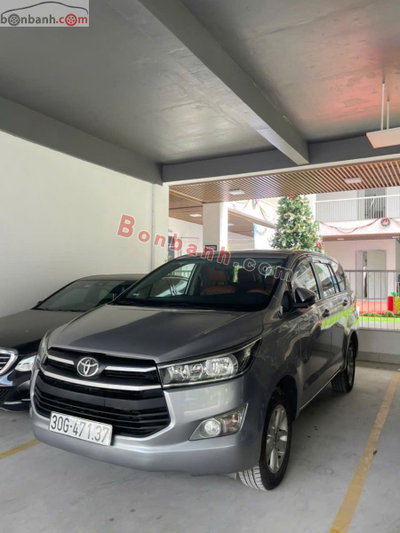 Xe Toyota Innova 2.0E 2020