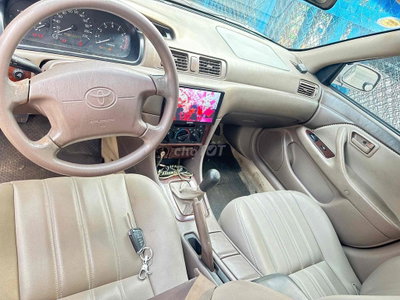 Toyota Camry GLi 2002 Bạc