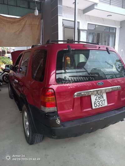 Ford Escape 2002 3.0 Đỏ