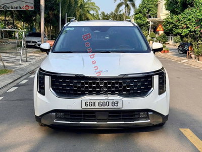 Xe Kia Carnival Signature 2.2D 2025