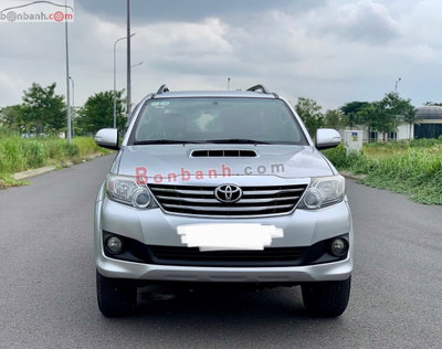 Xe Toyota Fortuner 2.5G 2014