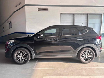 Hyundai Tucson 2016 Tự động Đen