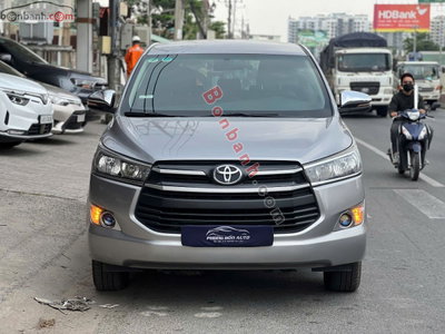 Xe Toyota Innova 2.0E 2019