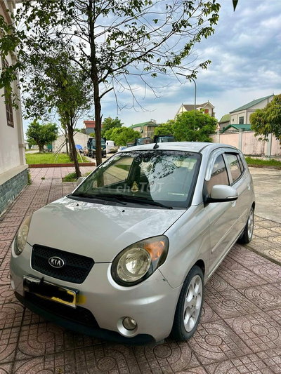 Kia Morning Bạc